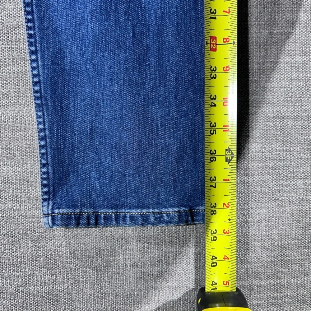 Calvin Klein Jeans Straight Leg Mens 37x30 Blue Excellent Medium Wash Denim